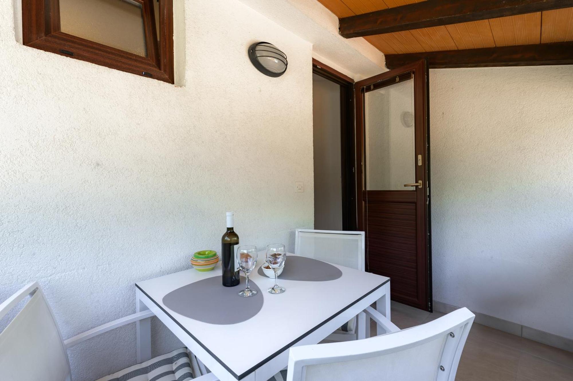 Apartments Tena Poreč Exteriör bild